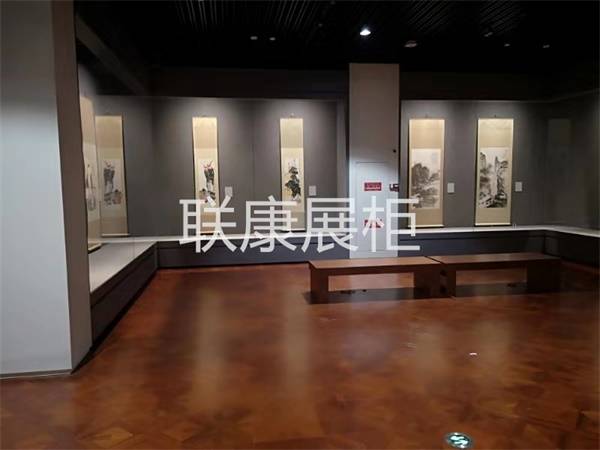 博物館獨(dú)立展柜